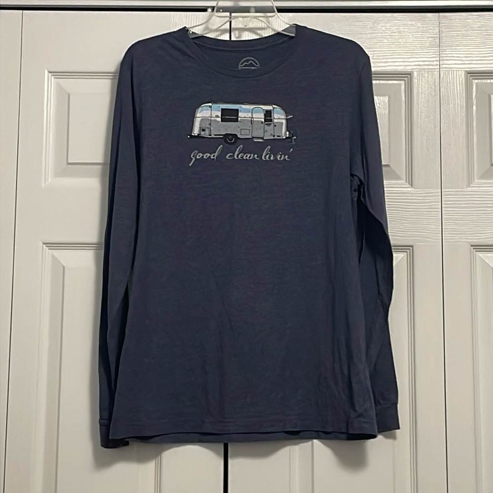 EUC Flood tide women’s size large long sleeve tee.  “Good clean livin’ camper